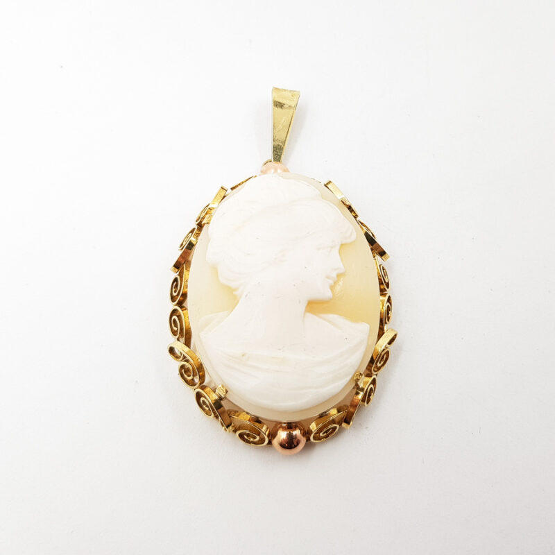 14ct Yellow Gold Cameo Pendant #17097