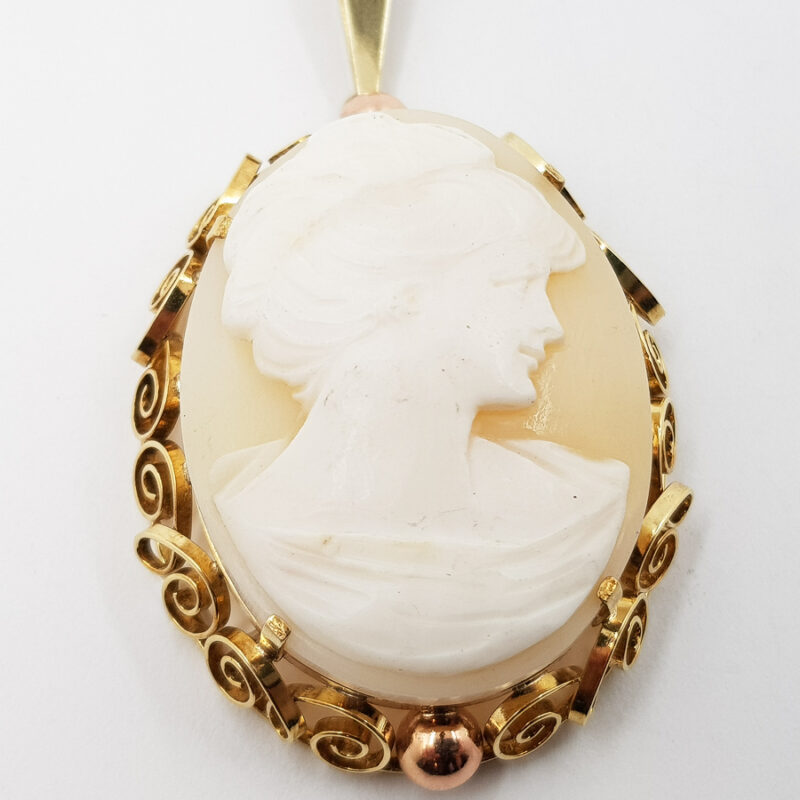 14ct Yellow Gold Cameo Pendant #17097