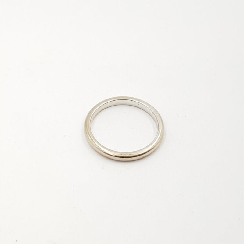 18ct White Gold Half Barrel Band / Ring Size I #58483