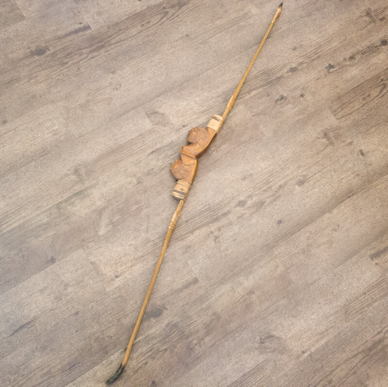 Wooden Indian Chief Bow 134cm #38958