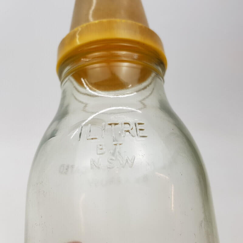 BT NSW Oil Bottle 1 Litre Cracked #51517