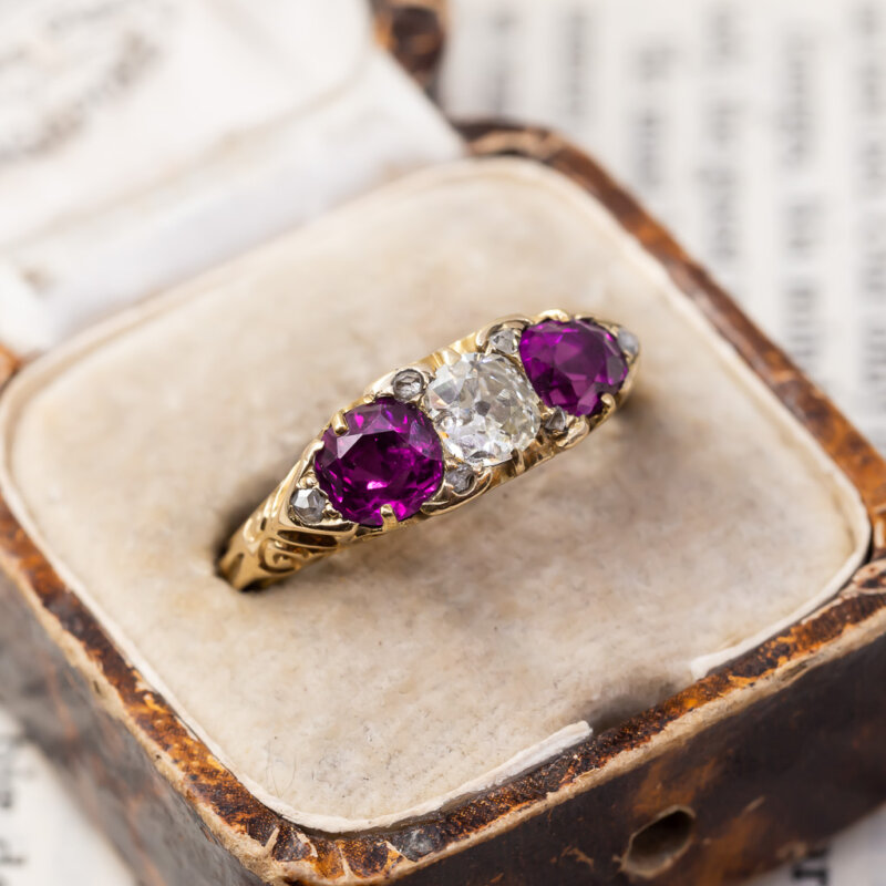 18ct Yellow Gold Antique Diamond & Purple/Pink Sapphire Ring + Val $11350 Size O #58481