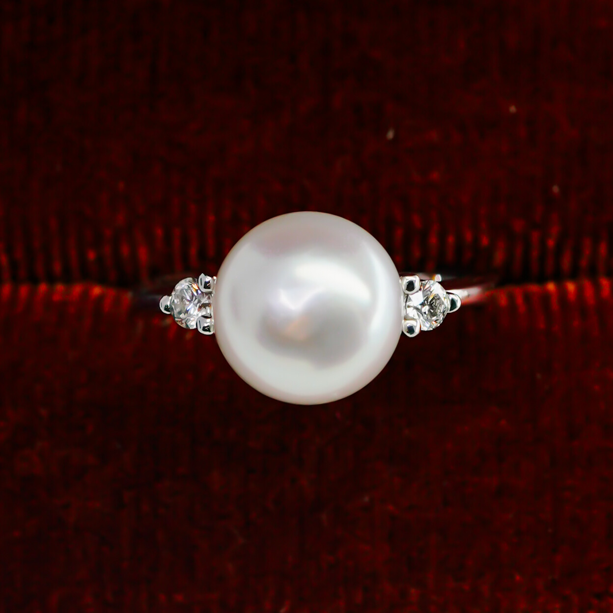 18ct White Gold South Sea Pearl & Diamond Ring Val $2420 Size J 1/2 #47799 18ct White Gold South Sea Pearl & Diamond Ring Val $2420 Size J 1/2 #47799 - Image 10