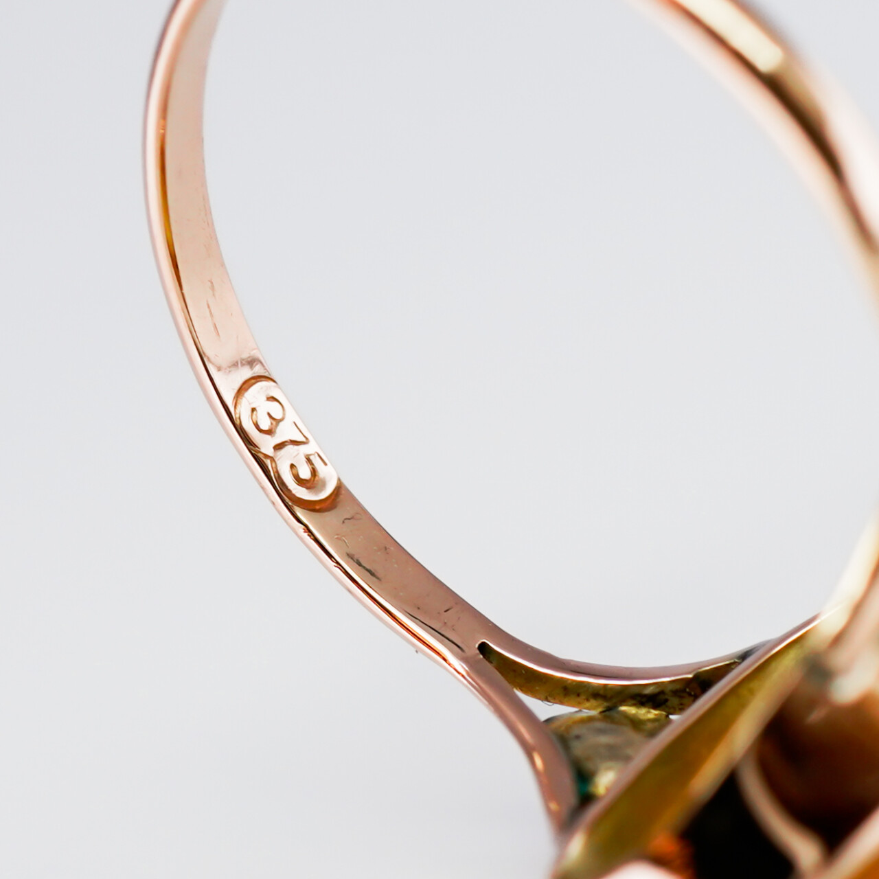 Vintage 9ct Rose Gold Citrine Ring with Floral Detail – Size N #190226 Vintage 9ct Rose Gold Citrine Ring with Floral Detail – Size N #190226 - Image 10