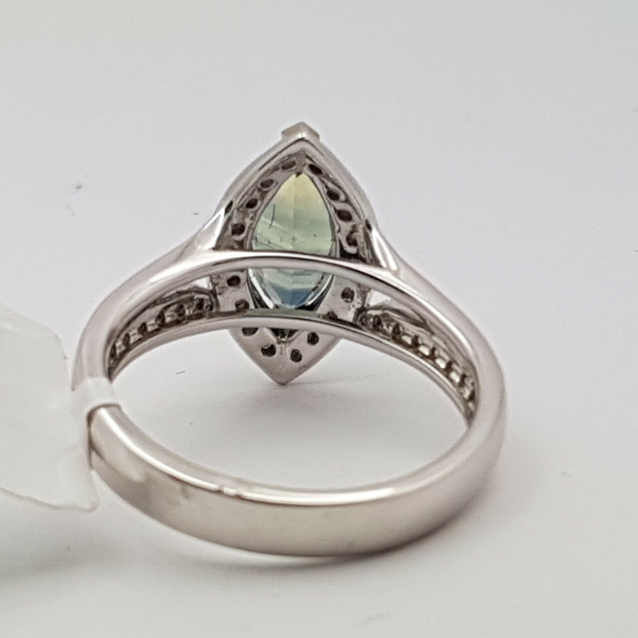 18ct/18k White Gold Sapphire Diamond Ring Size M VALUED $4565 TDW 0.37ct #190122