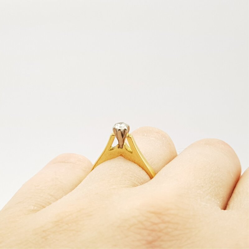 18ct Yellow Gold Vintage Diamond Solitaire Ring Size K #47956