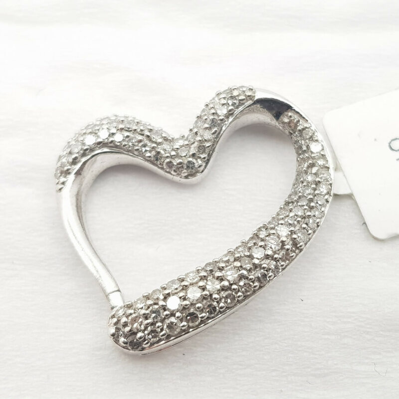 9CT 2.5GR WHITE GOLD DIAMOND HEART PENDANT / CHARM VAL $1585 #38126