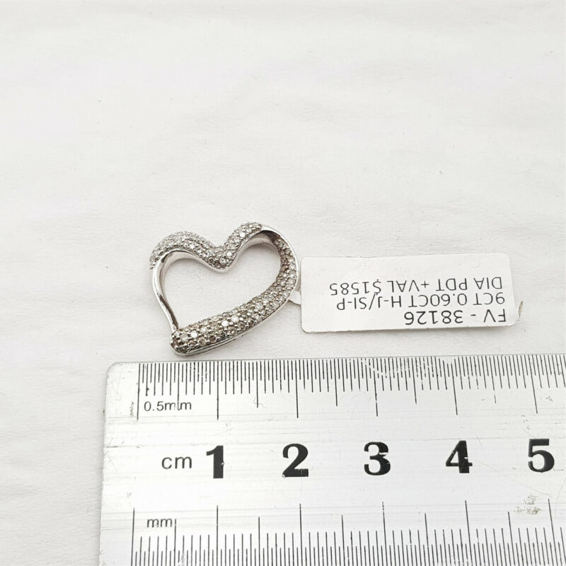 9CT 2.5GR WHITE GOLD DIAMOND HEART PENDANT / CHARM VAL $1585 #38126