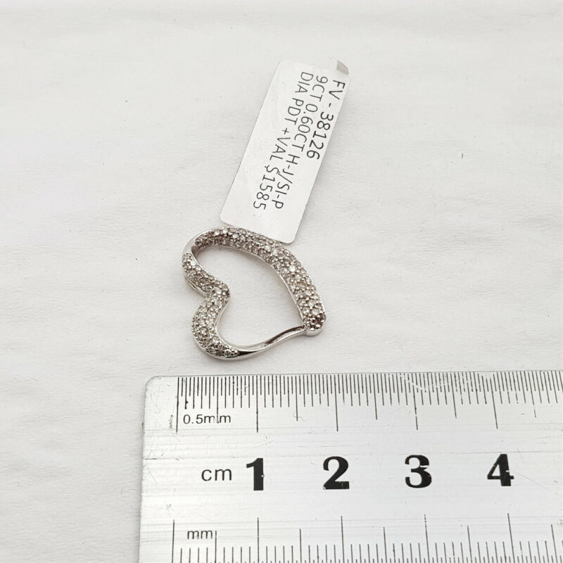 9CT 2.5GR WHITE GOLD DIAMOND HEART PENDANT / CHARM VAL $1585 #38126