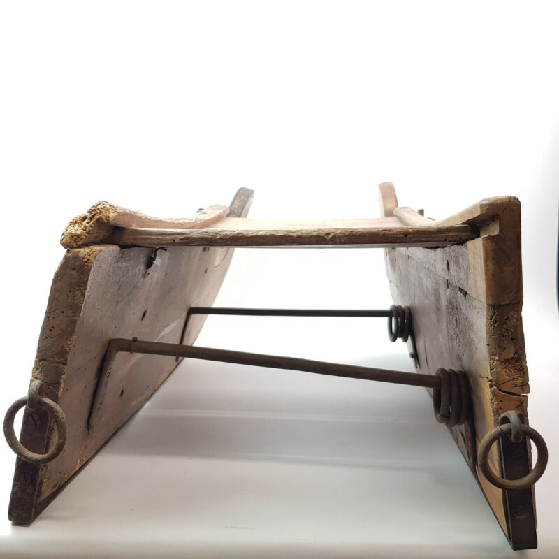 ANTIQUE WOODEN SLEDGE / SLEIGH (A/F) #36752