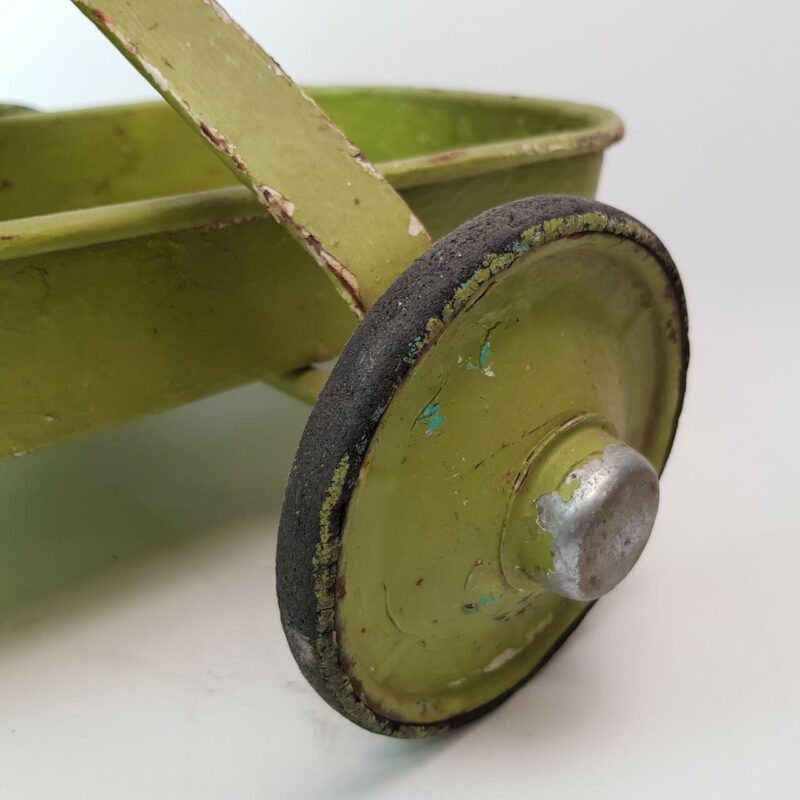 VINTAGE COLLECTABLE KIDS TRICYCLE / TRIKE - GREEN #40951