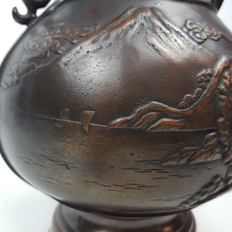 JAPANESE BRONZE VASE - SHOWA PERIOD #46149