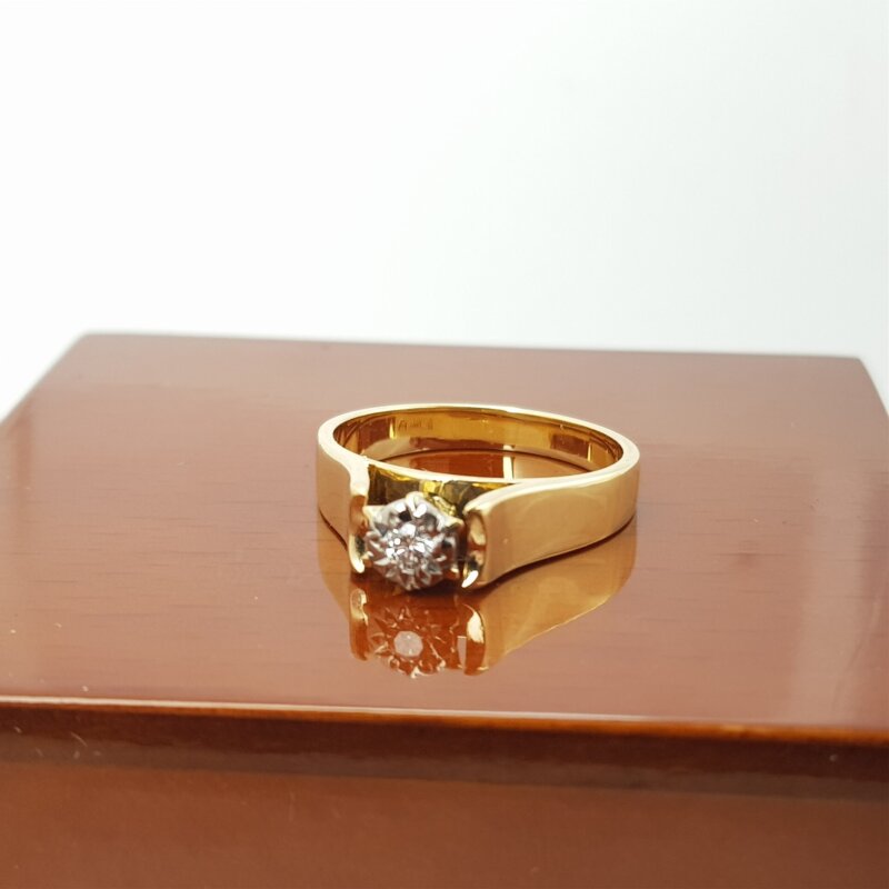 18ct Yellow Gold Vintage Diamond Ring Size N #51346