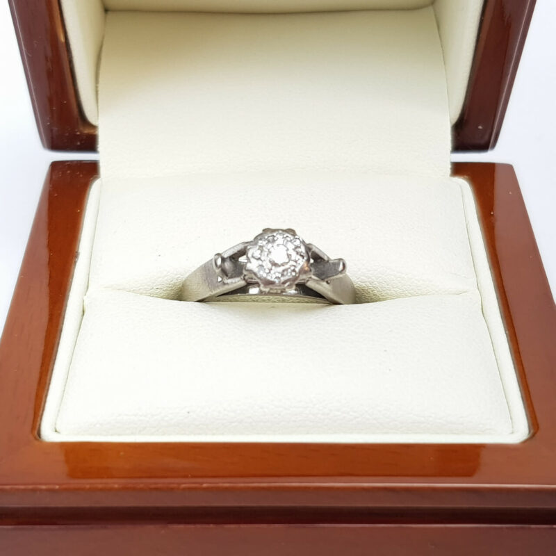 18CT 4.6GR WHITE GOLD VINTAGE DIAMOND RING SIZE N #6489 **