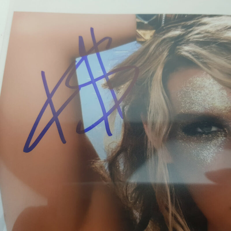 KESHA HAND SIGNED PHOTOGRAPH WITH COA #44930