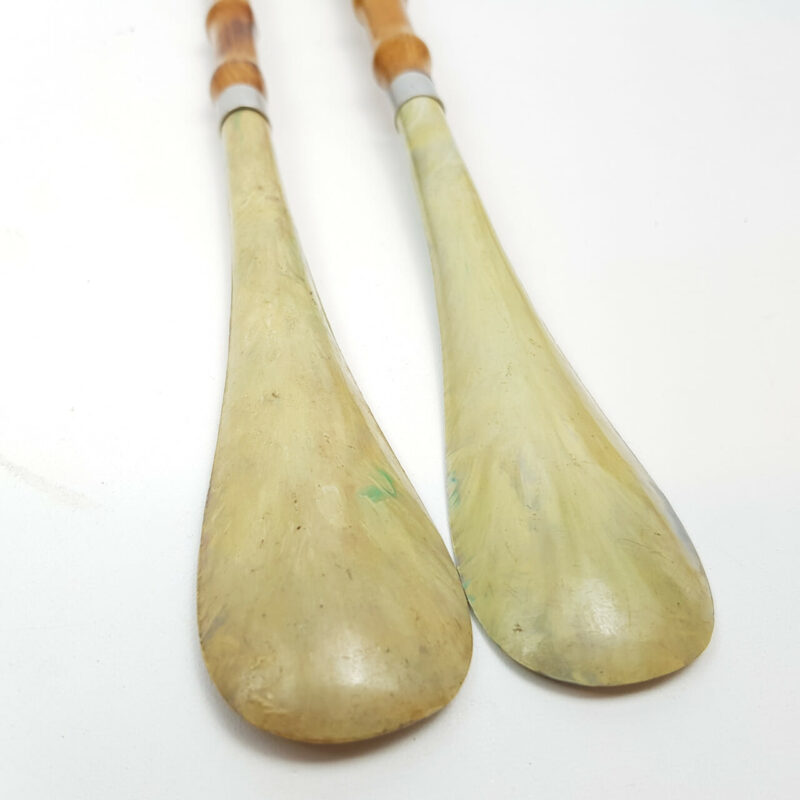 PAIR OF SHOE HORNS WITH DOG HEAD DESIGN #52420