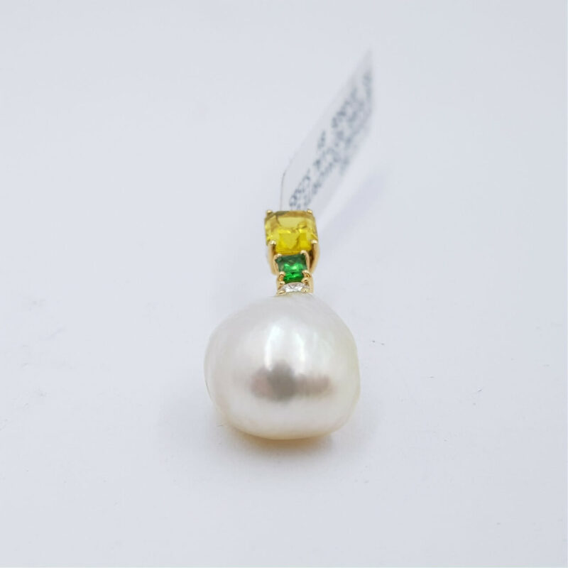 *New* 18ct Gold Pearl Pendant with Sapphire, Tsavorite & Diamond Val $2585 #51783