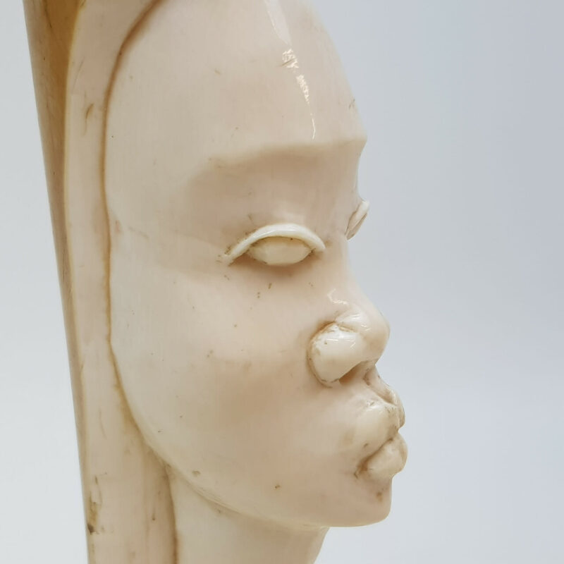 African Carving of Lady Statue/Figurine #46856