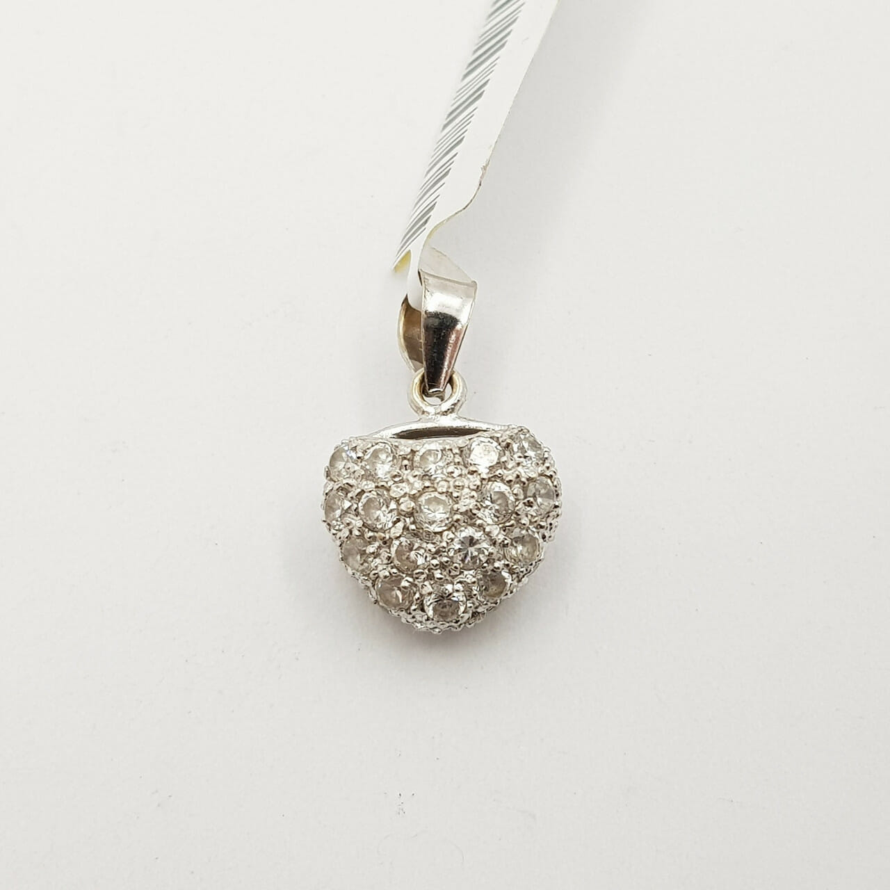 White gold heart deals jewelry