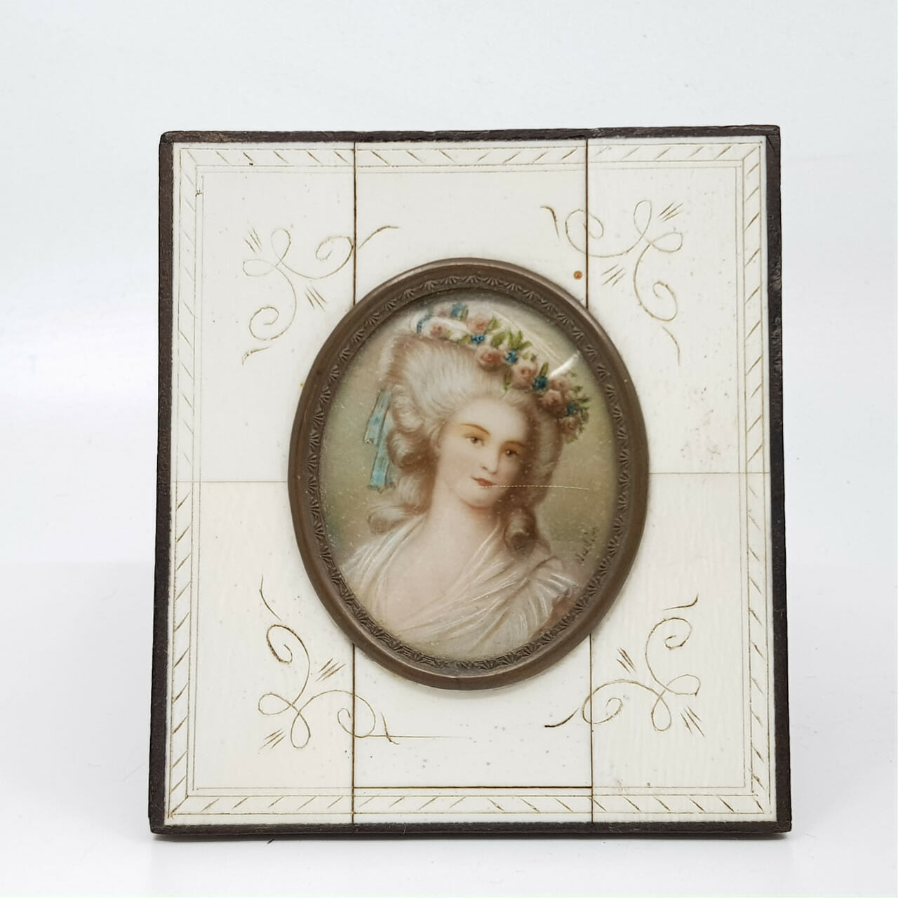 HAND PAINTED MINIATURE OF A COUNTESS - SIGNED #50858
