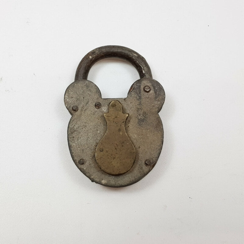 VINTAGE 6 LEVERS BRITISH PADLOCK #40619