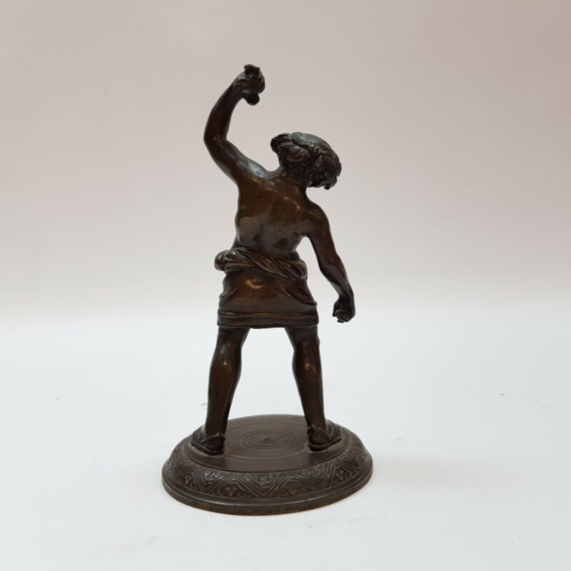 SMALL BRONZE FIGURINE OF A MAN #44970