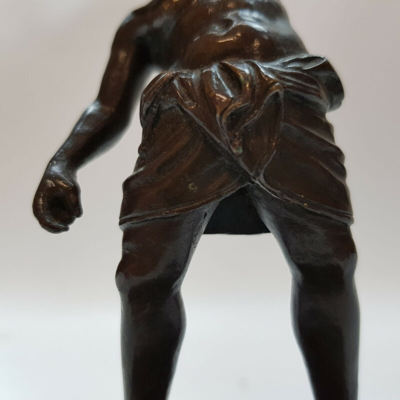 SMALL BRONZE FIGURINE OF A MAN #44970