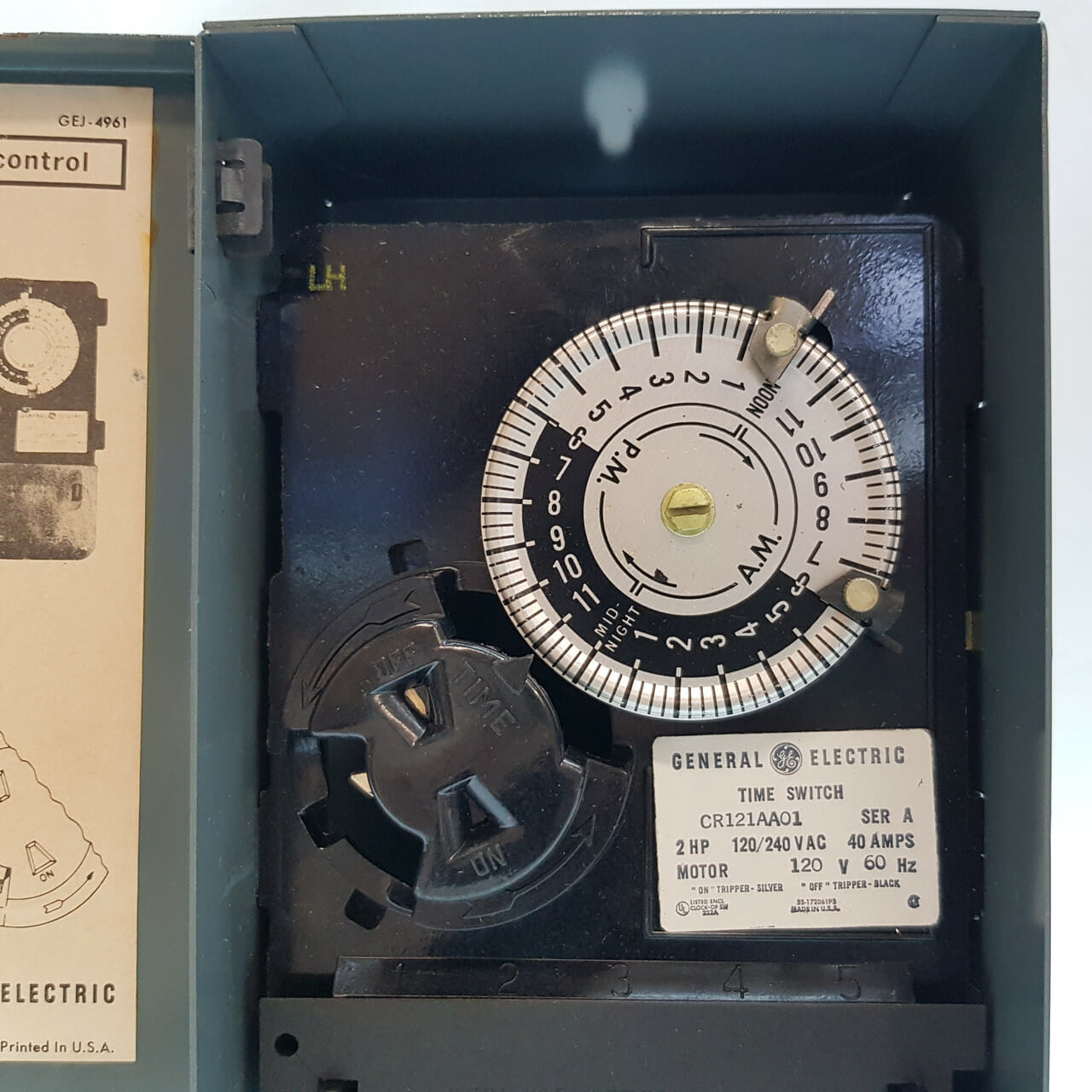 GE GENERAL ELECTRIC TIME SWITCH CR121AA01 #53319