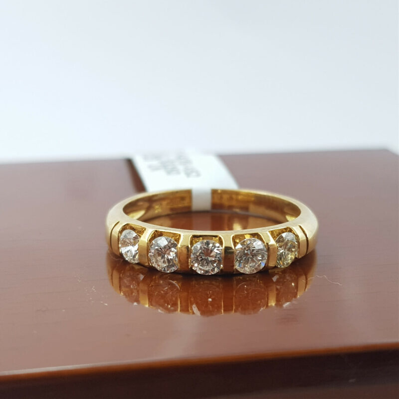 18CT YELLOW GOLD 0.6CT TDW CHANNEL SET DIAMOND BAND VAL $3250 SIZE N #41863