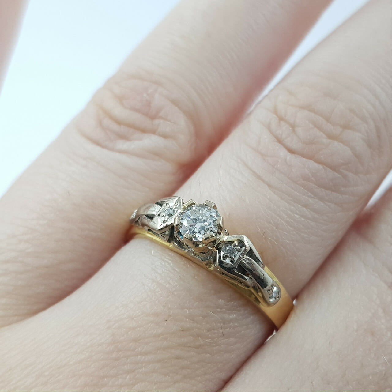 18CT TWO TONE GOLD 0.27CT TDW DIAMOND RING VAL $3150 SIZE Q #41862