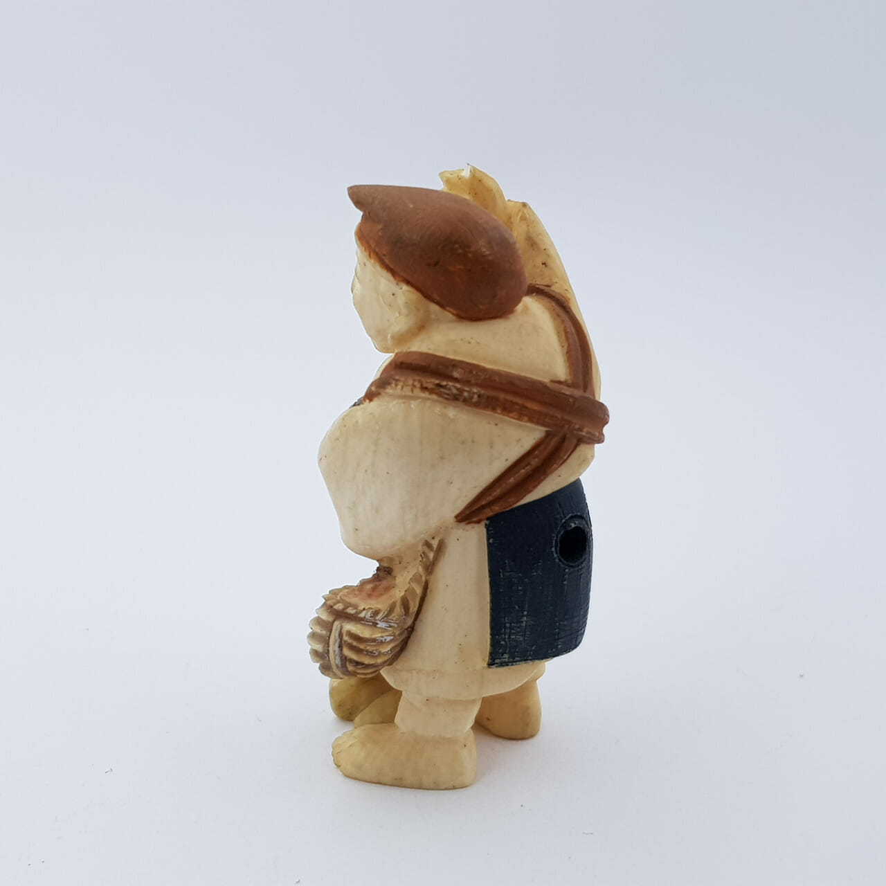 Antique Beautiful Japanese Signed Hand Carved Netsuke Fisherman #47193 ANTIQUE BEAUTIFUL JAPANESE SIGNED HAND CARVED NETSUKE FISHERMAN#47193