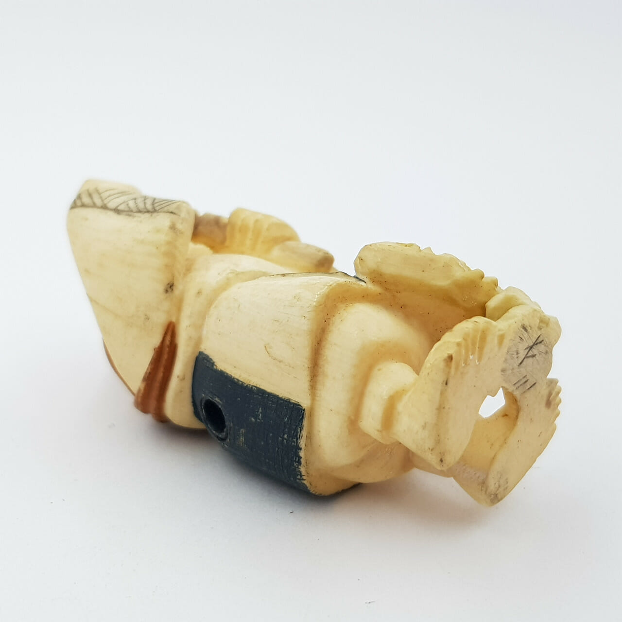 Antique Beautiful Japanese Signed Hand Carved Netsuke Fisherman #47193 ANTIQUE BEAUTIFUL JAPANESE SIGNED HAND CARVED NETSUKE FISHERMAN#47193