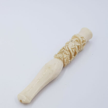 HAND CARVED DRAGON CIGARETTE HOLDER #47932