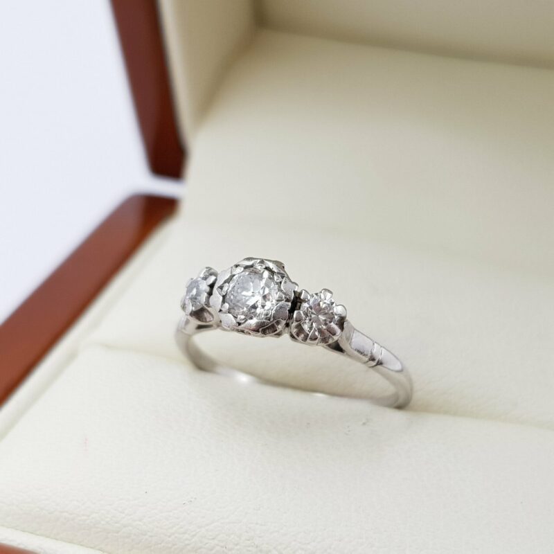 Vintage 9ct White Gold Diamond Trilogy Ring Val $2500 Size K #53888