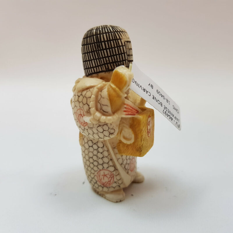 ANTIQUE BEAUTIFUL JAPANESE SIGNED HAND CARVED NETSUKE #46497