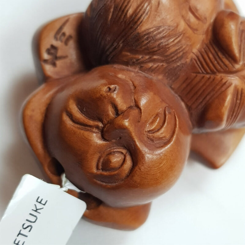 VINTAGE BEAUTIFUL JAPANESE HAND CARVED WOOD NETSUKE NOH MASKS #46757