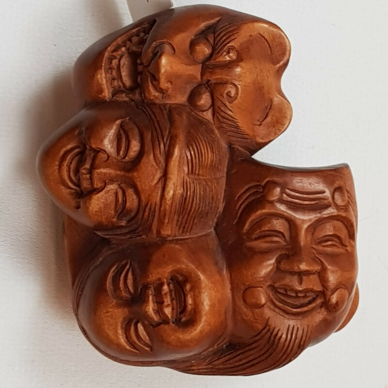 VINTAGE BEAUTIFUL JAPANESE HAND CARVED WOOD NETSUKE NOH MASKS #46757