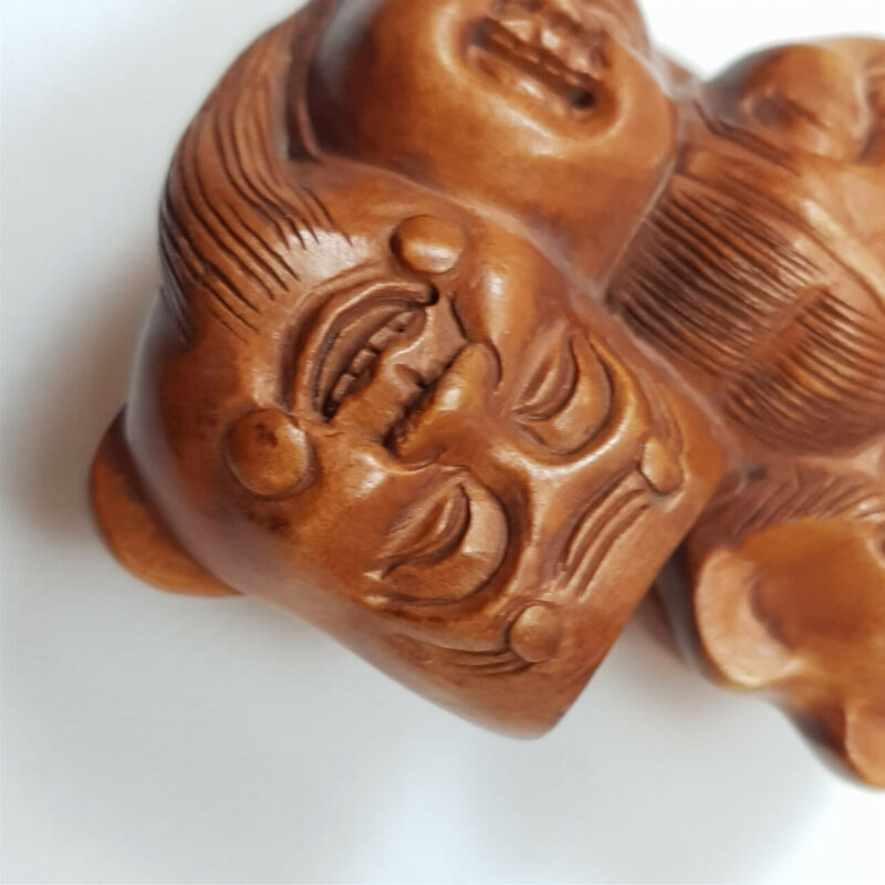 VINTAGE BEAUTIFUL JAPANESE HAND CARVED WOOD NETSUKE NOH MASKS #46757