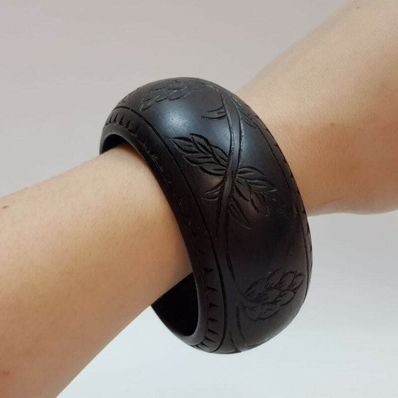 CARVED EBONY WOOD BANGLE #49475