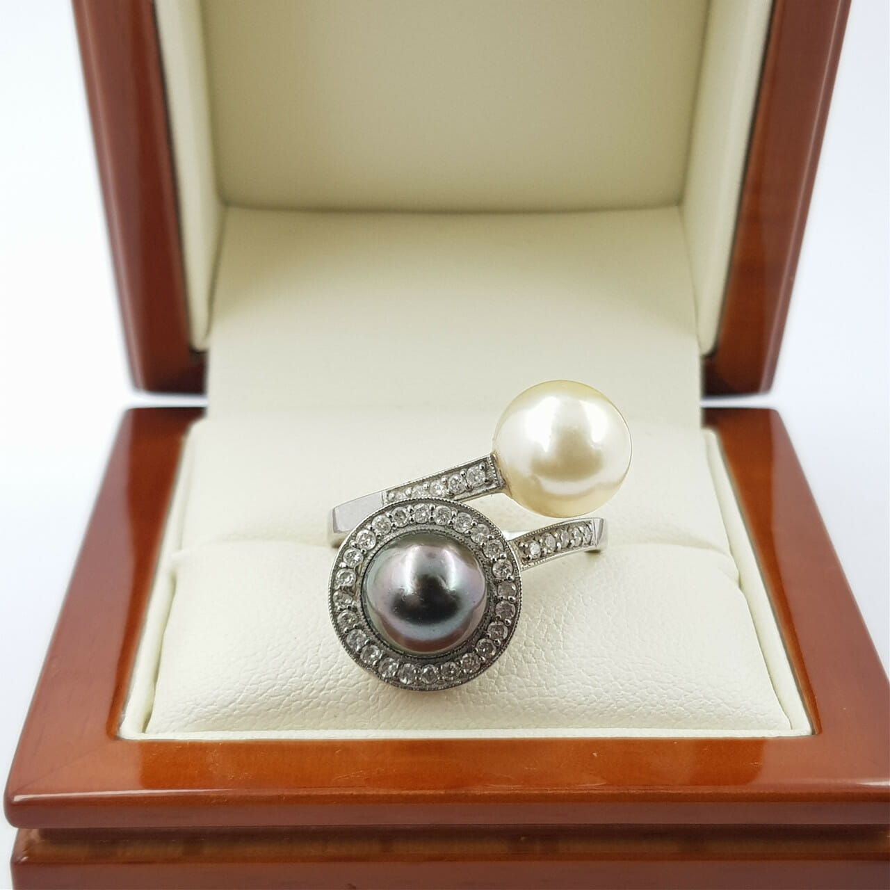 Platinum Black & White South Sea Pearls & Diamond Ring (Val $5,000) Size K#37519