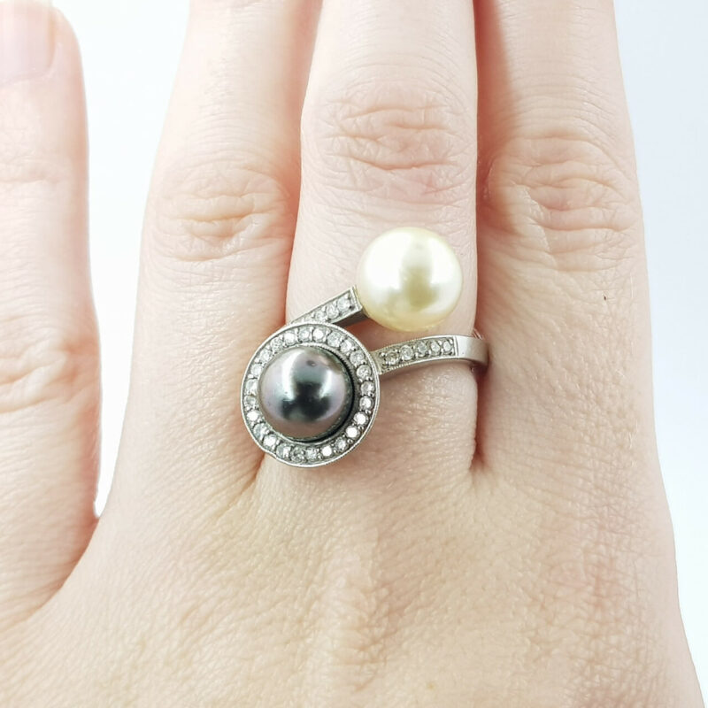 Platinum Black & White South Sea Pearls & Diamond Ring (Val $5,000) Size K#37519