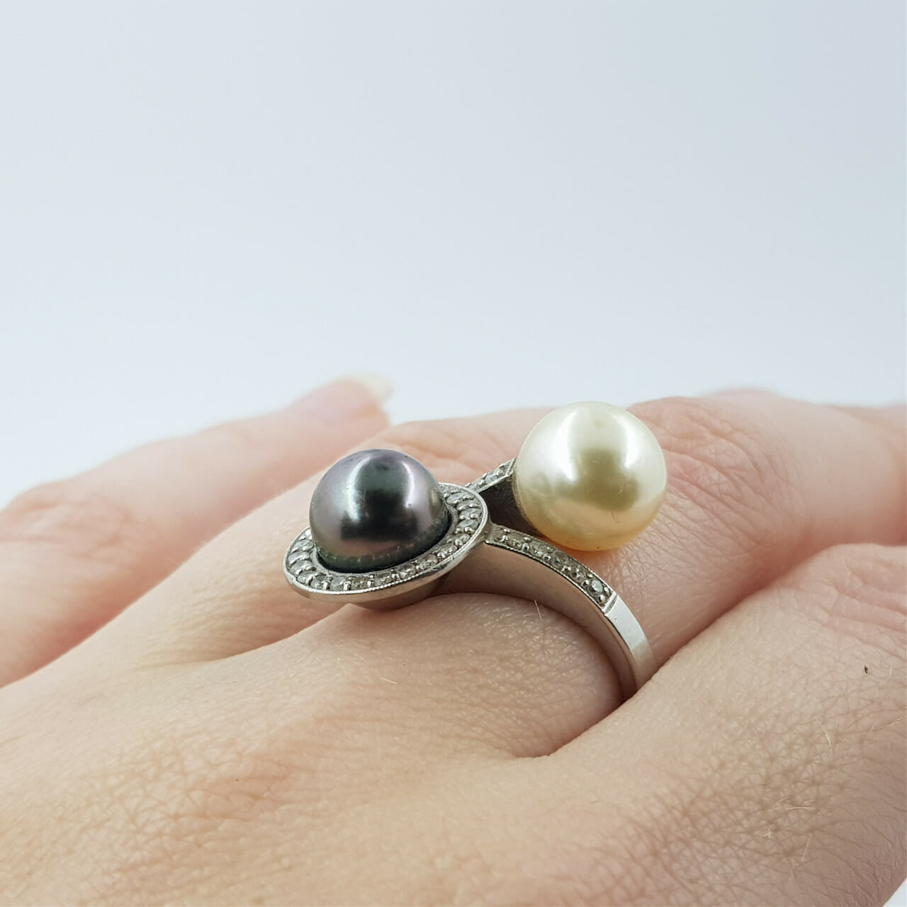 Platinum Black & White South Sea Pearls & Diamond Ring (Val $5,000) Size K#37519
