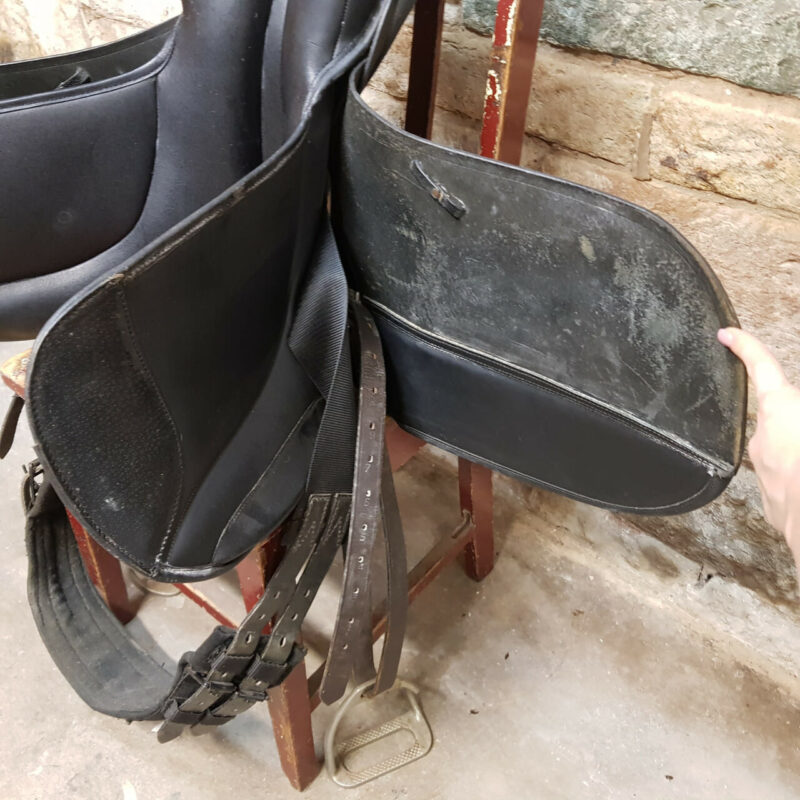 Bates Dressage & Show Horse Saddle - Made in New Zealand #44988