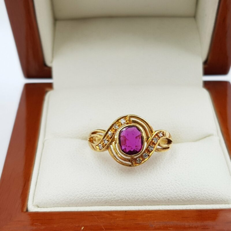 18ct Yellow Gold Oval Ruby & Diamond Ring Val $3150 Size N #53011