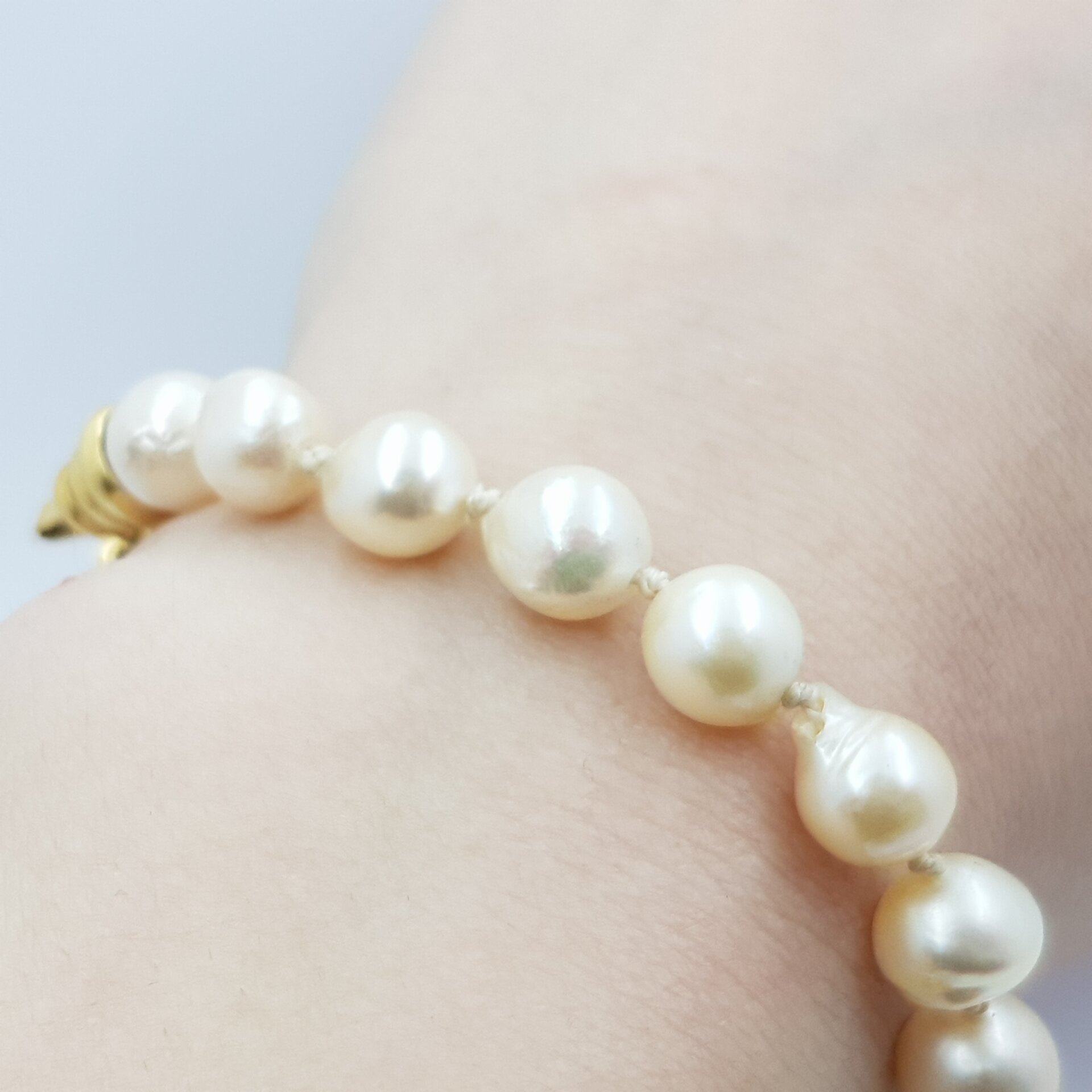 18ct Yellow Gold & Akoya Baroque Pearl Bracelet Val $1050 19cm #21388 18ct Yellow Gold & Akoya Baroque Pearl Bracelet Val $1050 19cm #21388 - Image 11