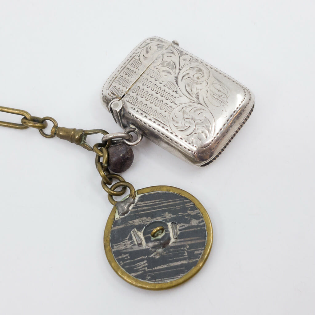 Antique Sterling Silver Vesta Case c/1903 Birmingham with Chain & Button #55847 Antique Sterling Silver Vesta Case c/1903 Birmingham with Chain & Button #55847 - Image 5