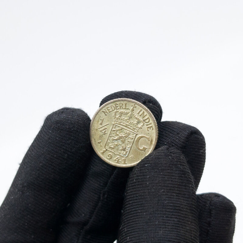 Mixed Antique World Silver Coins (Francs Gulden Piastres Centavos) #57865-1