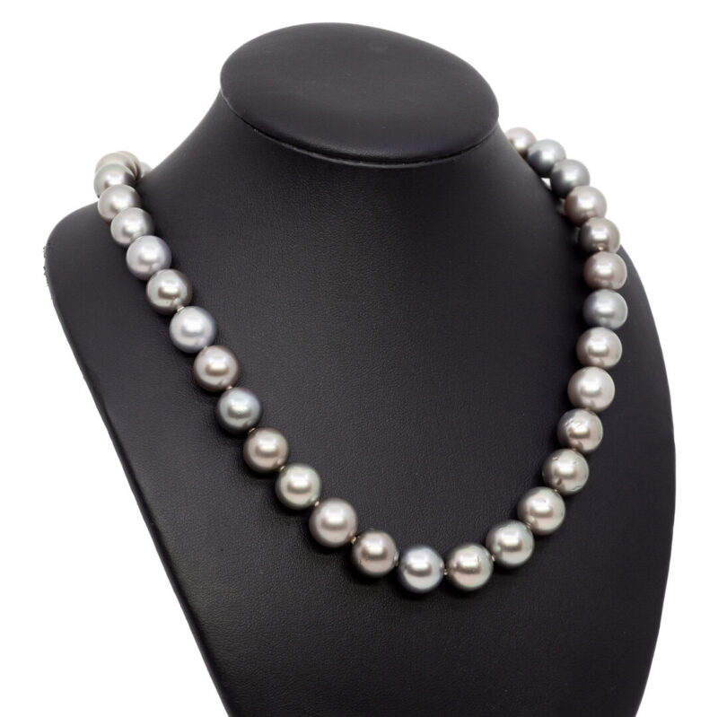 South Sea Tahitian Pearl Strand Necklace Val $8000 42.5cm #34134