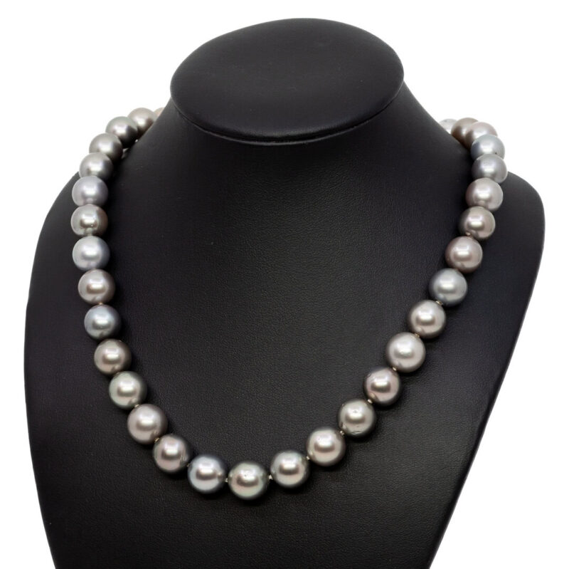 South Sea Tahitian Pearl Strand Necklace Val $8000 42.5cm #34134