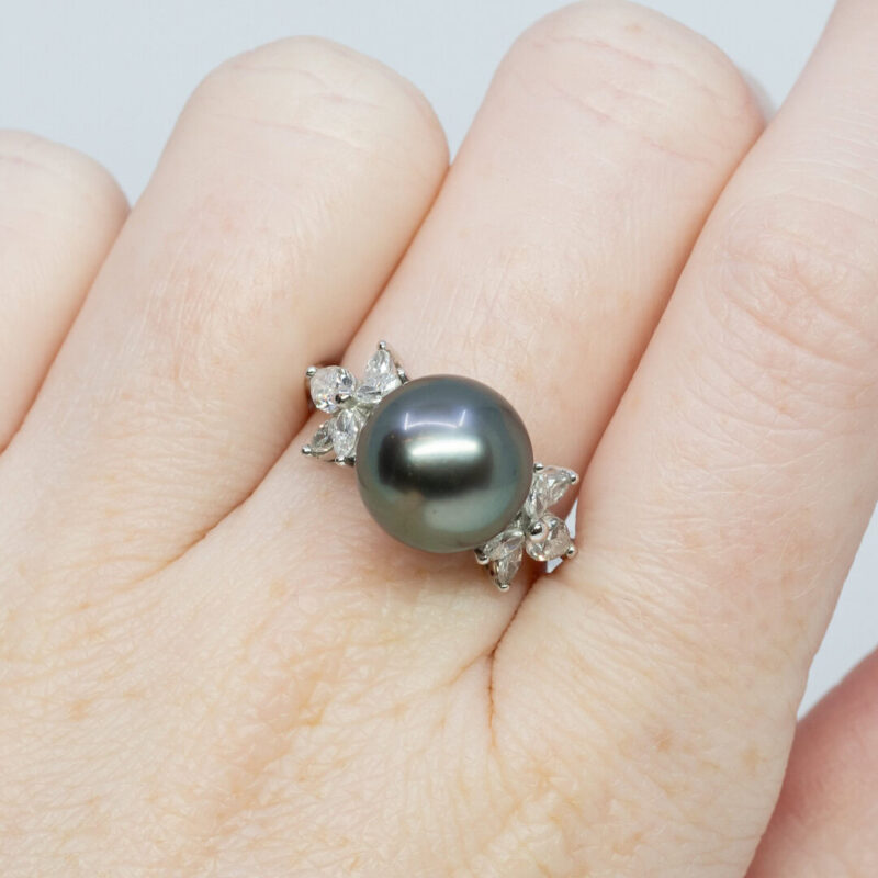 Platinum Tahitian Pearl & Diamond Ring (Val $8,800) Size K1/2 #19609